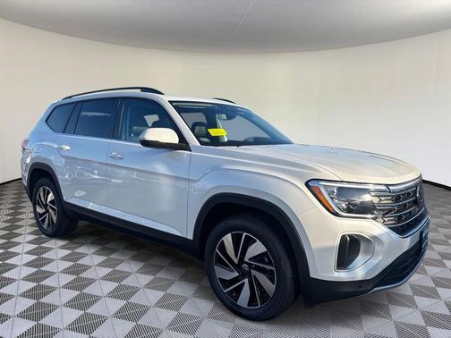 2026 Volkswagen Atlas 2.0T SE w/Technology 4MOTION