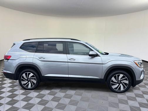 2025 Volkswagen Atlas 2.0T SE w/Technology 4MOTION