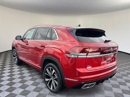 2025 Volkswagen Atlas Cross Sport 2.0T SEL Premium