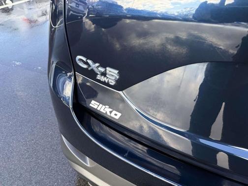 2022 Mazda CX-5 2.5 S Select Package