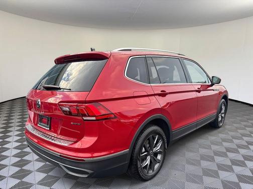 2022 Volkswagen Tiguan 2.0T SE 4MOTION