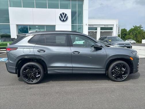 2025 Volkswagen Tiguan 2.0T SE R-Line Black 4MOTION
