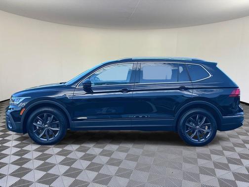 2024 Volkswagen Tiguan 2.0T SE 4MOTION