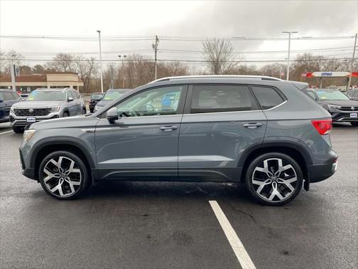 2023 Volkswagen Taos 1.5T SEL