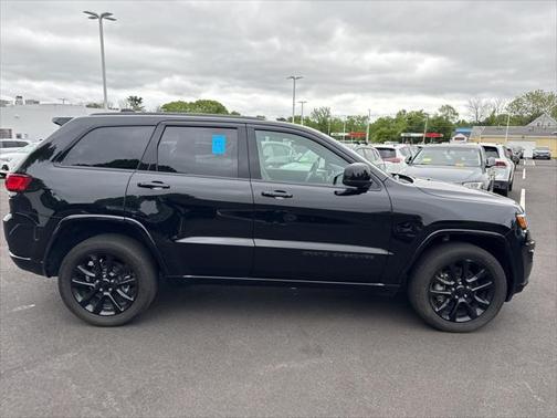 2021 Jeep Grand Cherokee Laredo