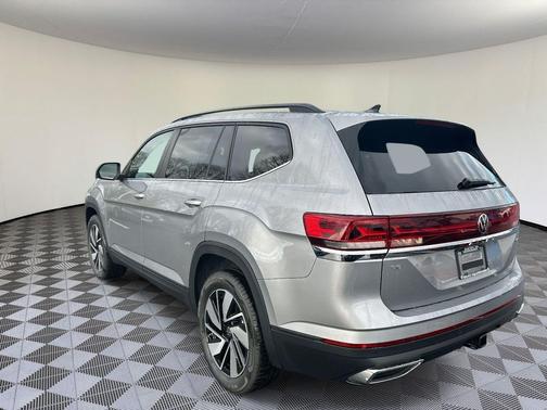 2026 Volkswagen Atlas 2.0T SE w/Technology 4MOTION
