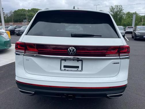 2025 Volkswagen Atlas 2.0T SE w/Technology 4MOTION
