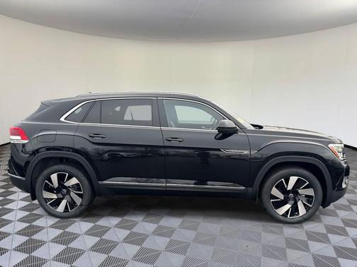 2026 Volkswagen Atlas Cross Sport 2.0T SEL