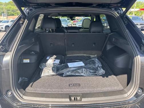 2025 Volkswagen Tiguan 2.0T SE R-Line Black 4MOTION