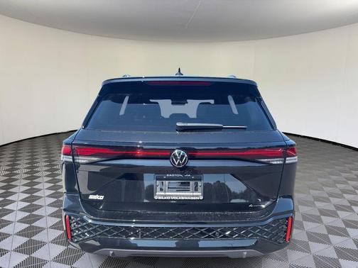 2025 Volkswagen Tiguan 2.0T SE R-Line Black 4MOTION