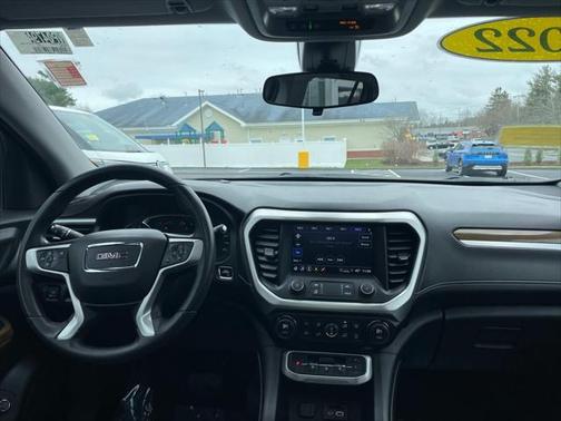 2022 GMC Acadia AWD SLE