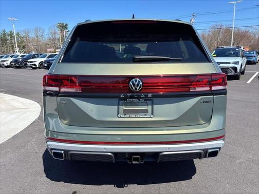 2025 Volkswagen Atlas 2.0T Peak Edition