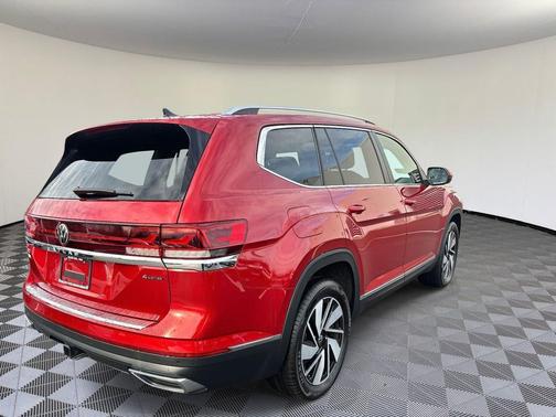 2025 Volkswagen Atlas 2.0T SEL