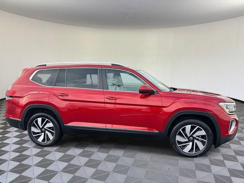2025 Volkswagen Atlas 2.0T SEL