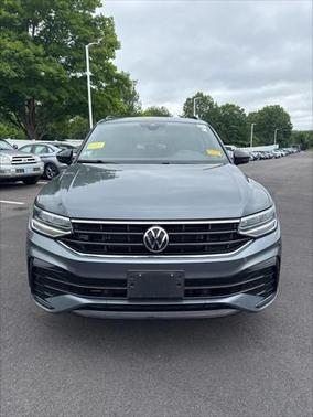 2022 Volkswagen Tiguan 2.0T SE R-Line Black 4MOTION