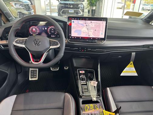 2025 Volkswagen Golf GTI 2.0T SE DSG