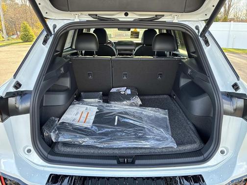 2026 Volkswagen Tiguan 2.0T SE R-Line Black 4MOTION