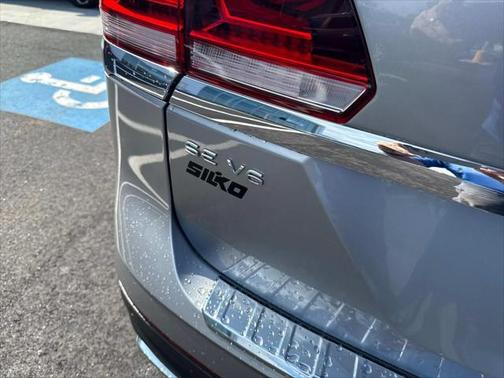 2022 Volkswagen Atlas 3.6L SE w/Technology