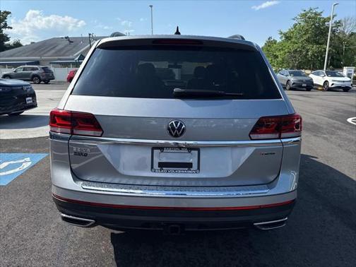 2022 Volkswagen Atlas 3.6L SE w/Technology