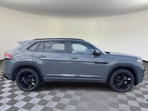 2026 Volkswagen Atlas Cross Sport 2.0T SEL