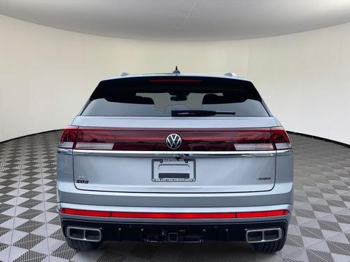 2025 Volkswagen Atlas Cross Sport 2.0T SEL Premium