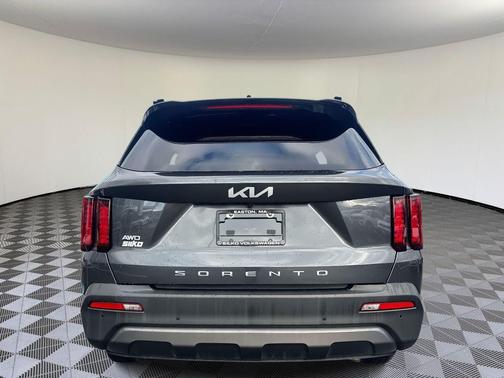 2022 Kia Sorento S