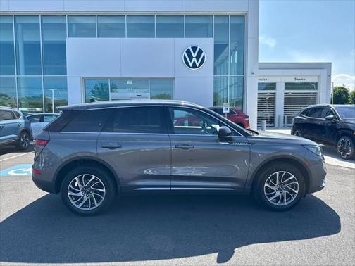 2021 Lincoln Corsair Standard