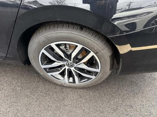 2026 Volkswagen Jetta 1.4T SE