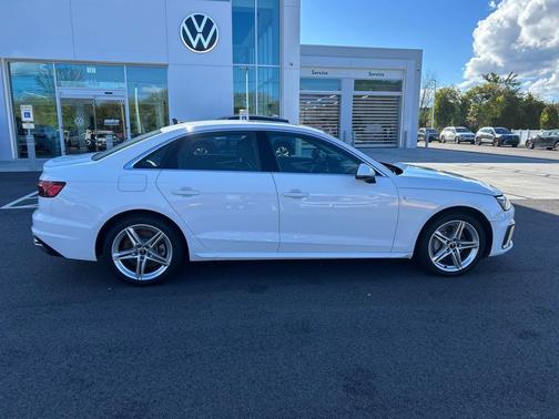 2021 Audi A4 45 S line Premium Plus