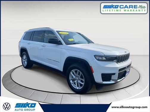 2022 Jeep Grand Cherokee L Laredo
