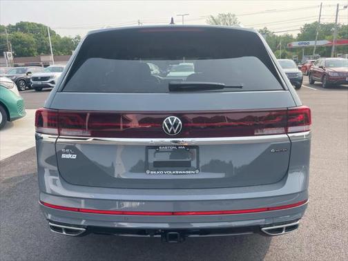 2025 Volkswagen Atlas 2.0T SEL Premium R-Line 4MOTION