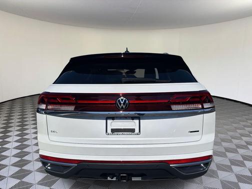 2026 Volkswagen Atlas Cross Sport 2.0T SEL