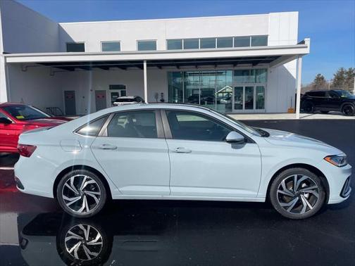 2025 Volkswagen Jetta 1.5T SEL