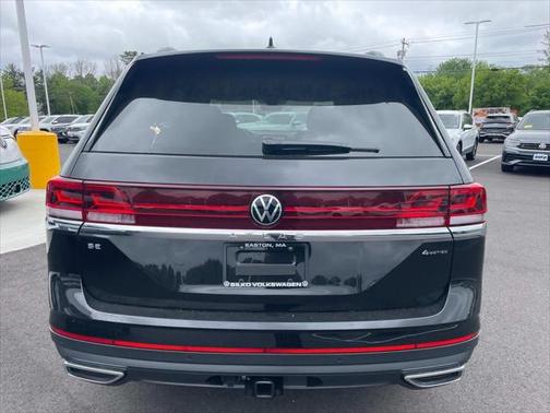2025 Volkswagen Atlas 2.0T SE w/Technology 4MOTION