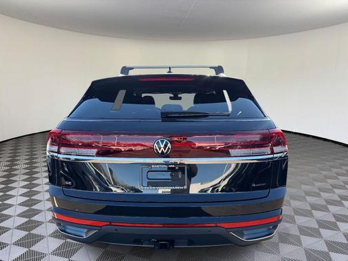 2026 Volkswagen Atlas Cross Sport 2.0T SE w/Technology 4MOTION