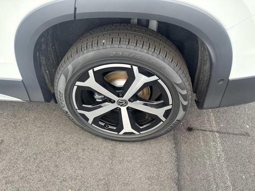 2026 Volkswagen Tiguan 2.0T SE 4MOTION