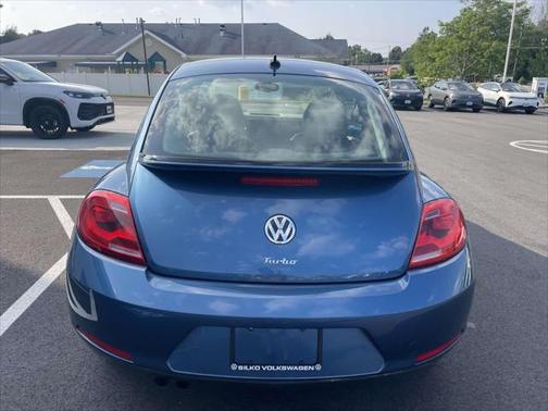 2016 Volkswagen Beetle 1.8T SE