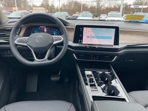 2025 Volkswagen Atlas 2.0T SE w/Technology 4MOTION