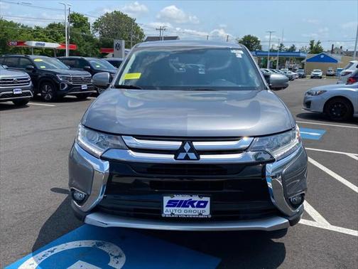 2017 Mitsubishi Outlander SE