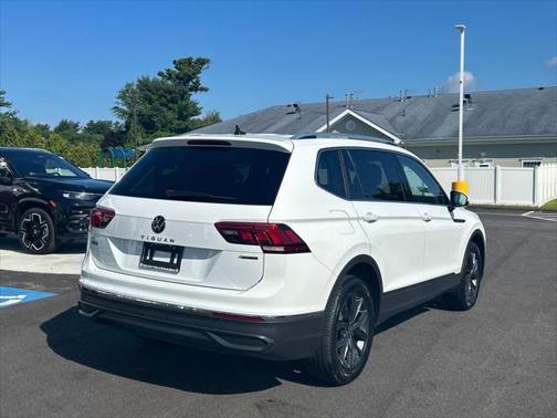 2022 Volkswagen Tiguan 2.0T SE 4MOTION