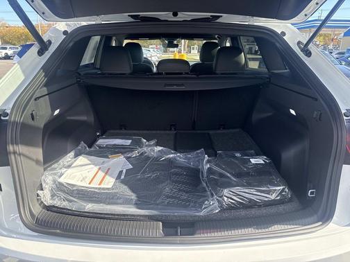 2026 Volkswagen Atlas Cross Sport 2.0T SE