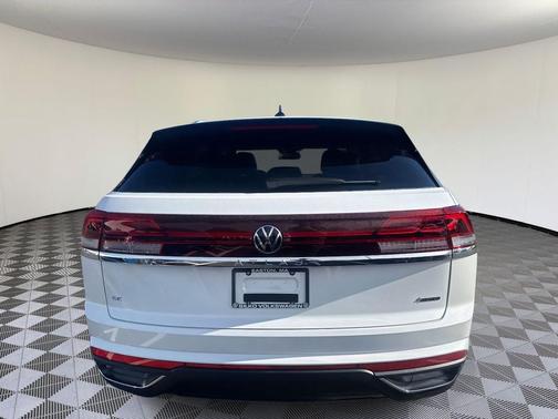 2026 Volkswagen Atlas Cross Sport 2.0T SE