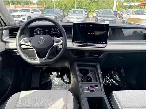 2025 Volkswagen Tiguan 2.0T SE 4MOTION