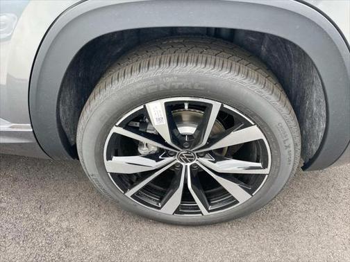 2025 Volkswagen Atlas 2.0T SEL Premium R-Line 4MOTION