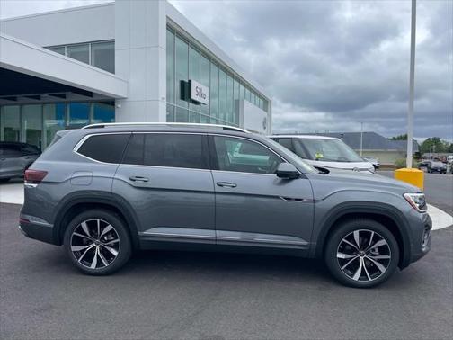 2025 Volkswagen Atlas 2.0T SEL Premium R-Line 4MOTION
