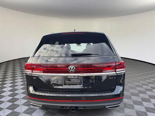 2026 Volkswagen Atlas 2.0T SE w/Technology 4MOTION