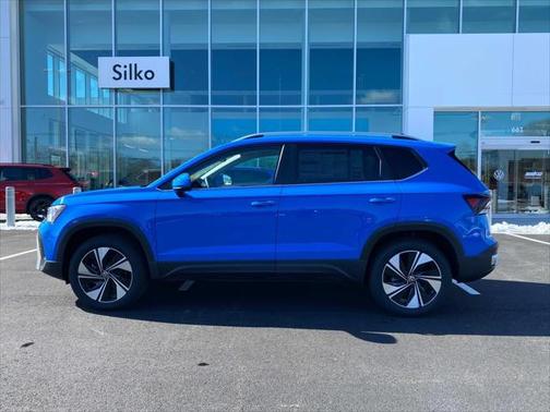 2025 Volkswagen Taos 1.5T SE