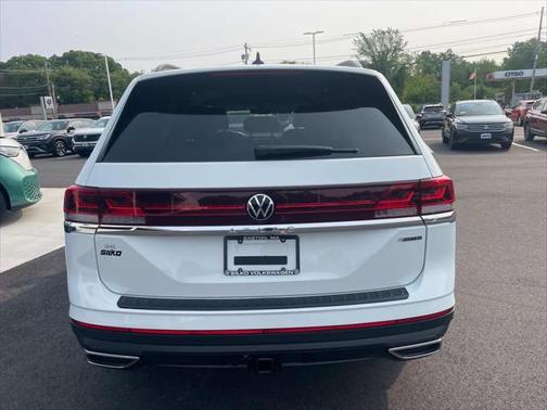 2025 Volkswagen Atlas 2.0T SE w/Technology 4MOTION