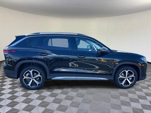 2025 Volkswagen Tiguan 2.0T SE 4MOTION