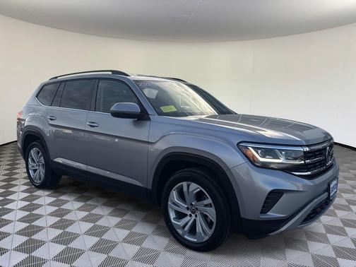 2022 Volkswagen Atlas 3.6L SE w/Technology